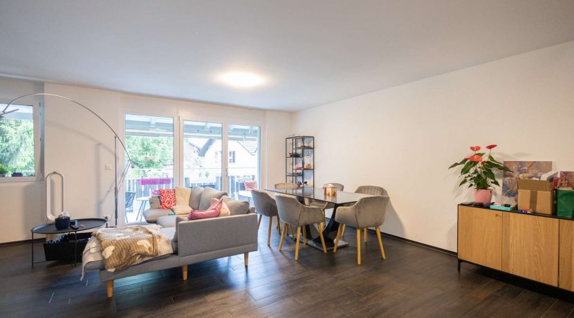 dyz9tiJRQaZtUfRaWQ1iqj7q-zurichstrasse_73_nannikon_10