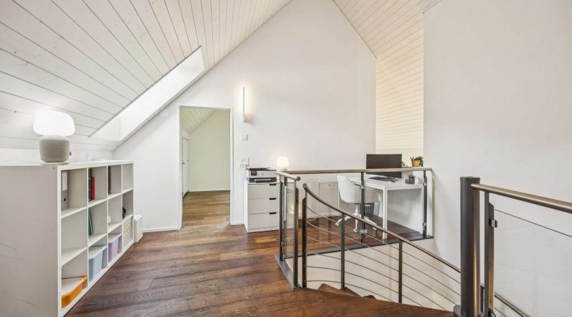 S9h2hVMwWNLxurdCba4qsDZN-25