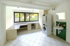 c85DWhchSn7upYrkP3jBztgS-16