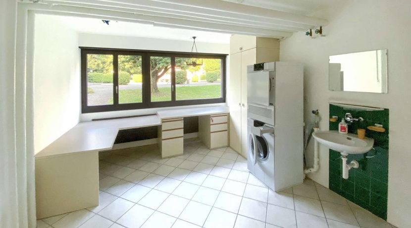 c85DWhchSn7upYrkP3jBztgS-16