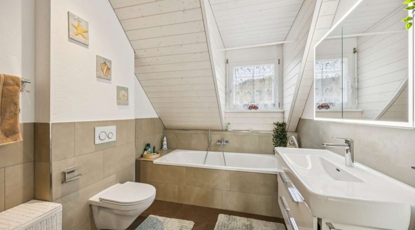 pryES49LpLfzXW8y23NoZotc-6