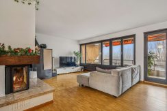 tWTiRycBfA7KonQqW5faBgTJ-8