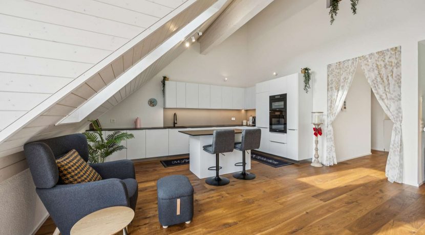 v9wqTWqqiDkucAJeiFu5rGHv-13