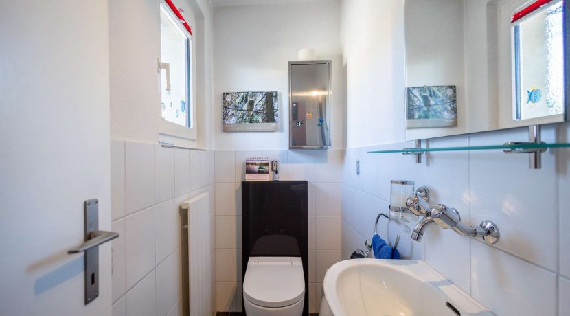 FPuExQTv8yrsc8nt2t7wZJRK-spitzackerstrasse_29_nurensdorf_innen_03