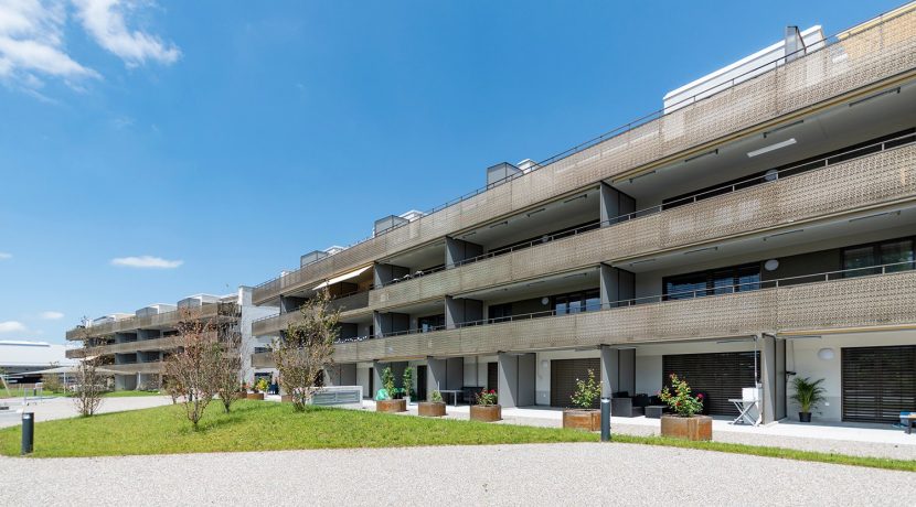 a32834b351a788ea8af551f068f3a3cd