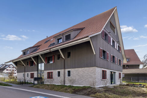 Ihr neues Zuhause mit modernem Chalet-Charme in Tagelswangen