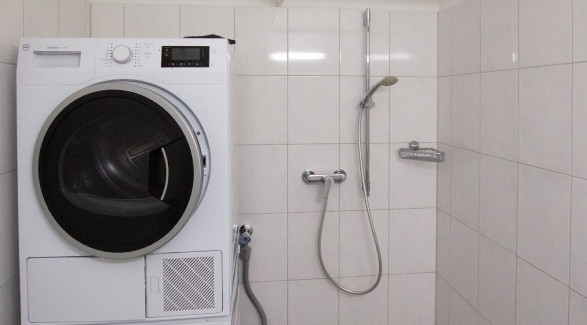 b5f2bcb109607d07cd3ce1d647f9b9af