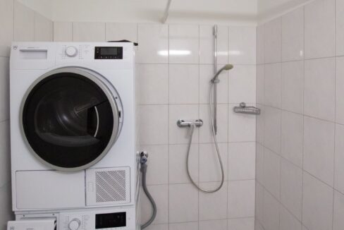 b5f2bcb109607d07cd3ce1d647f9b9af