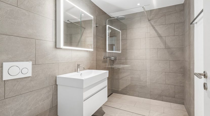 f5a6e8fb9cddc4b30c145542516738fe