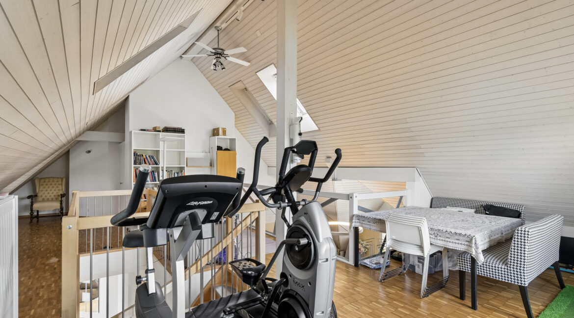 Galerie – ideal als Büro, Atelier oder Fitnessraum