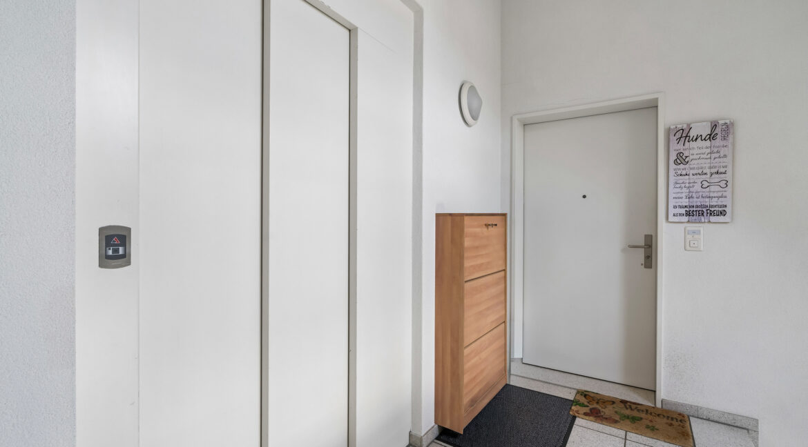 Komfortabler Zugang vom Untergeschoss direkt vor die Wohnungstür