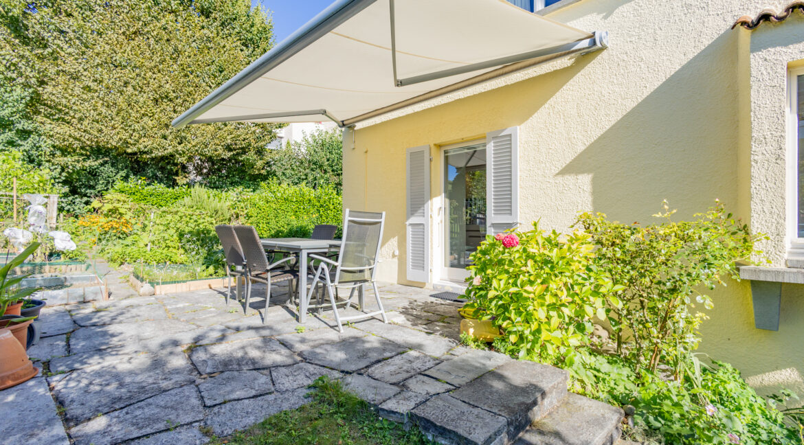 Geschützter Gartensitzplatz (Nordwest) für entspannte Stunden
